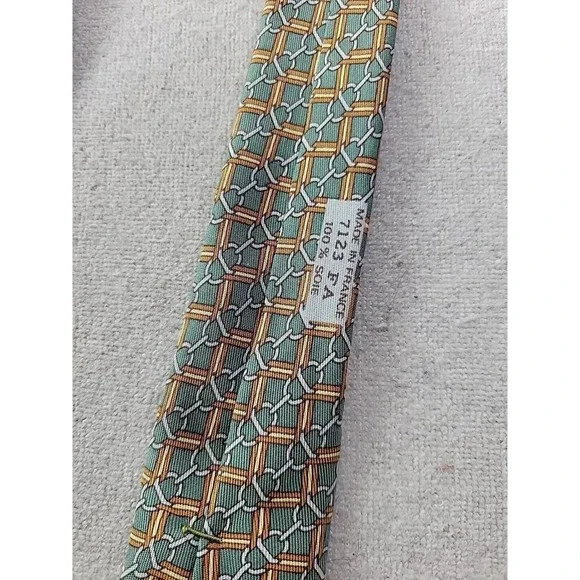 Hermes Men's OS Designer Necktie 100% Silk Green Gold Print Business Work Tie